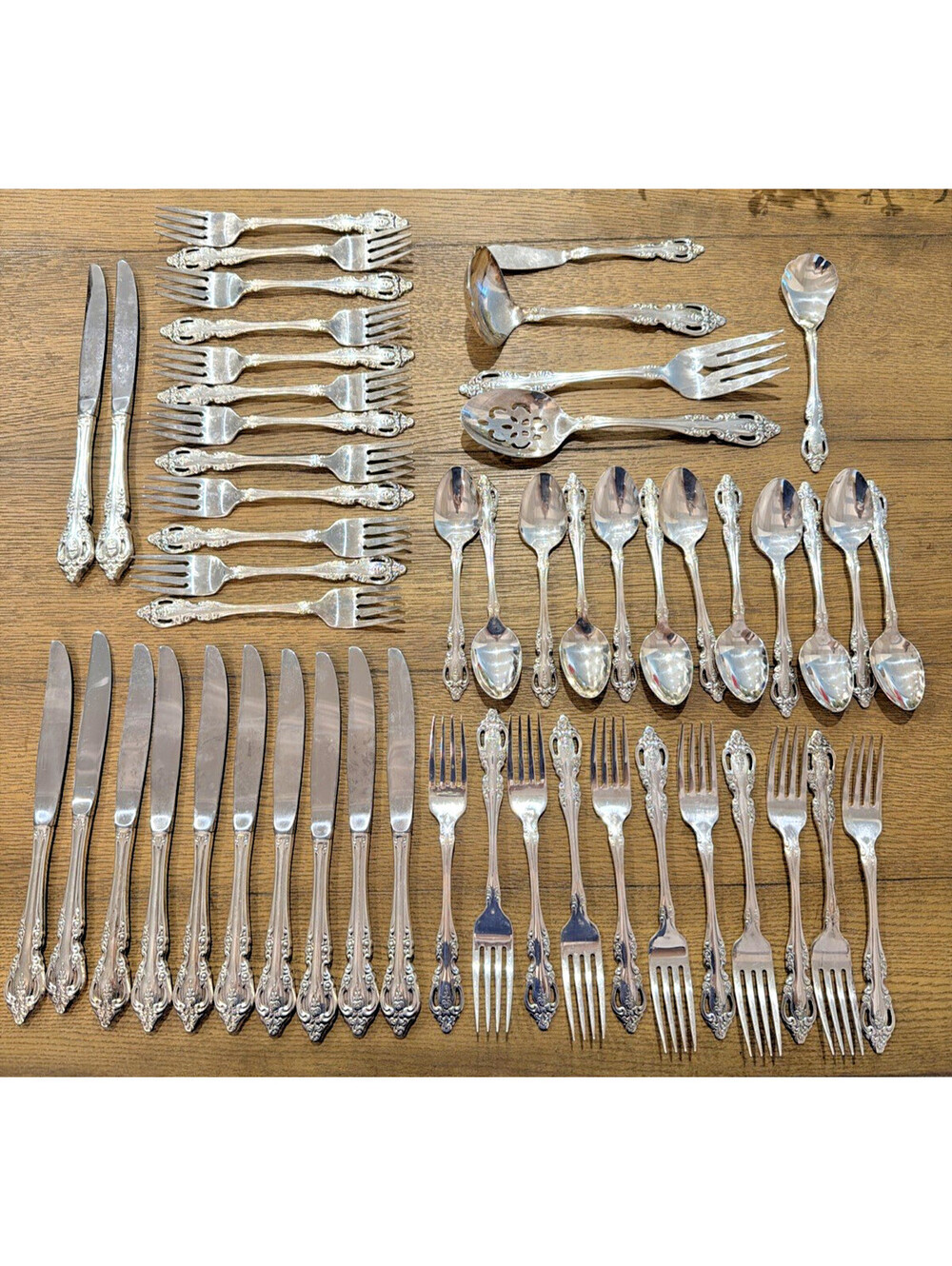 Oneida Community Brahms Silverplate Flatware 52 Pc Set Service for 11 Serving